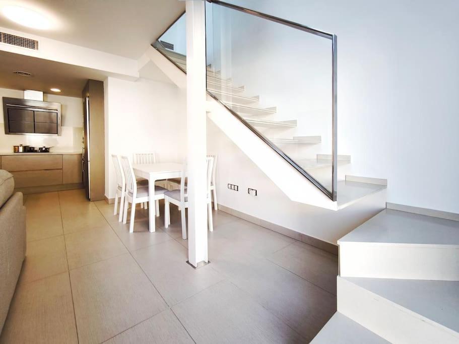 Moderno Apartamento Duplex En Terrassa Centro Esterno foto